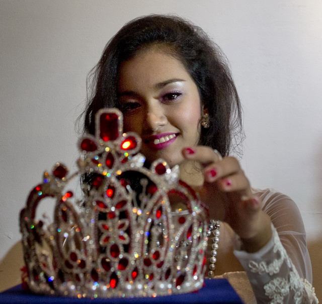 "นางงามพม่า" ถูกปลด Miss Asia Pacific World แถลงโต้กองประกวด ไม่คืนมงกุฎ จนกว่าจะได้รับคำขอโทษ