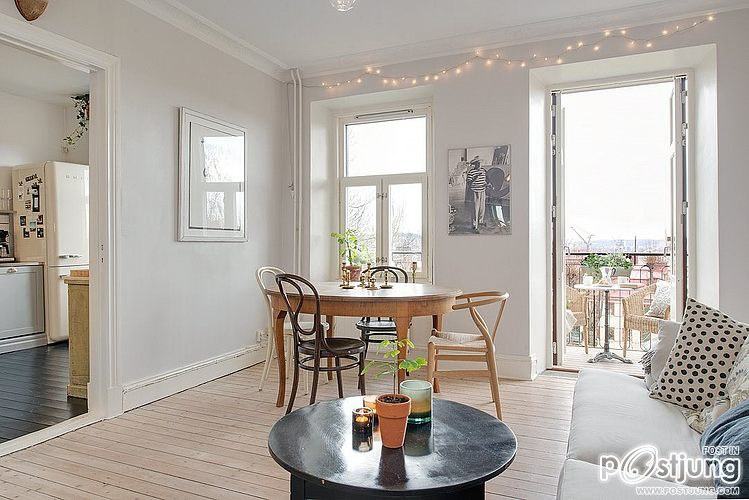 &Ouml;vre Djupedalsgatan Apartment by Johanna Tant