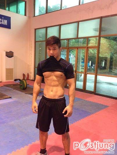 ถอดโชว์เรือนร่าง 600 (โพสที่หกร้อยแล้ว เบื่อกันยัง)