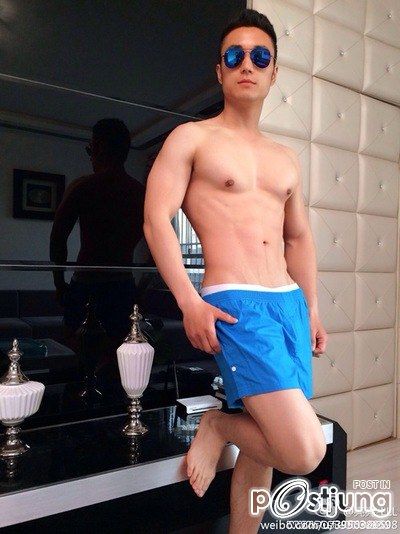 ถอดโชว์เรือนร่าง 600 (โพสที่หกร้อยแล้ว เบื่อกันยัง)