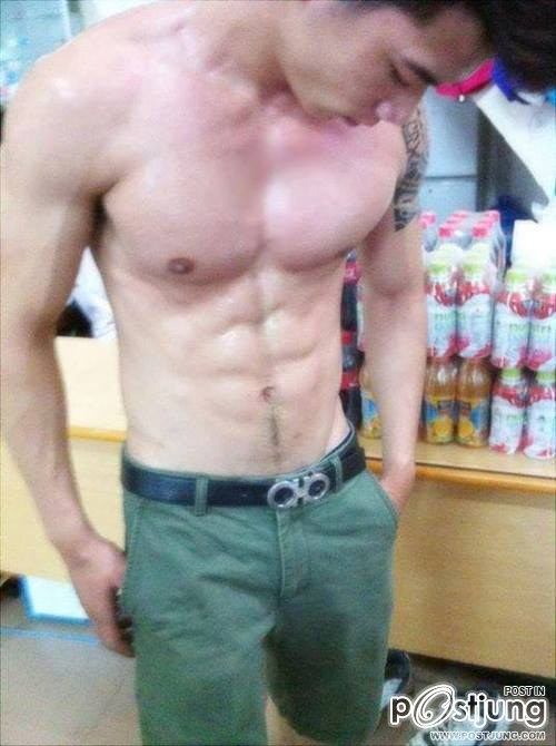 ถอดโชว์เรือนร่าง 600 (โพสที่หกร้อยแล้ว เบื่อกันยัง)