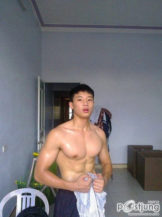 ถอดโชว์เรือนร่าง 600 (โพสที่หกร้อยแล้ว เบื่อกันยัง)
