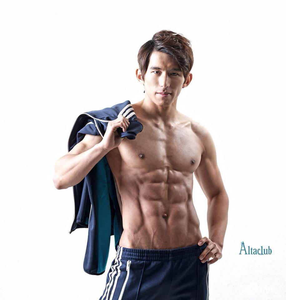 ถอดโชว์เรือนร่าง 600 (โพสที่หกร้อยแล้ว เบื่อกันยัง)