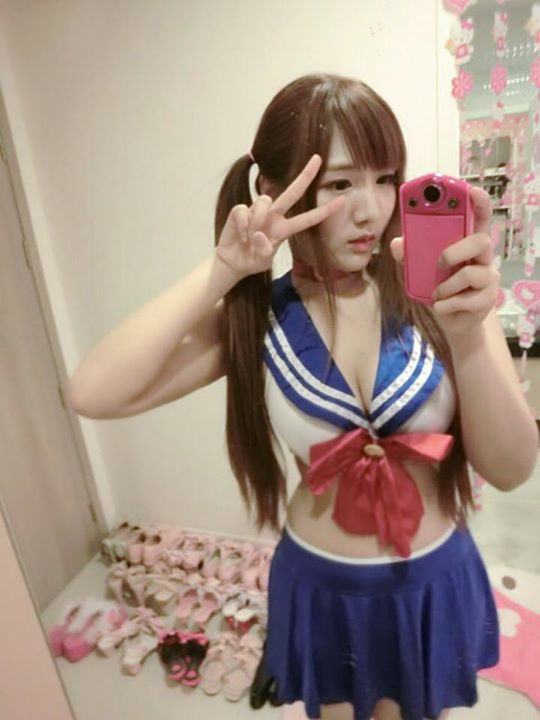 อลิซ เน็ตไอดอลเต้าสะบึ้ม!!!!