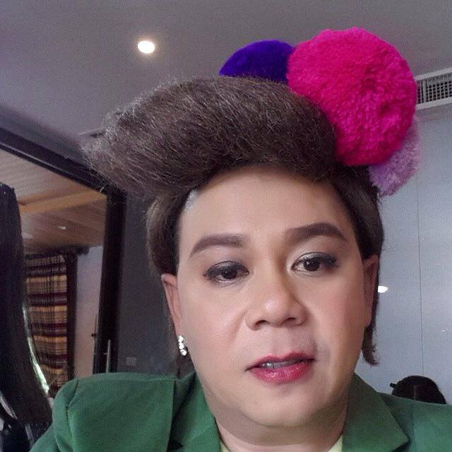 อีกไม่นานเกินรอ " พราว " กับซุปเปอร์สตาร์เบอร์ 1 ของสยามประเทศ
