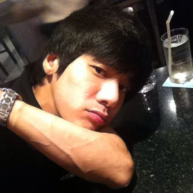 รอม อธิพัชร์ กุลวัฒน์ธนาลัย จากละคร อรุณสวัสดิ์