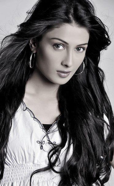 Ayeza khan (Aiza)