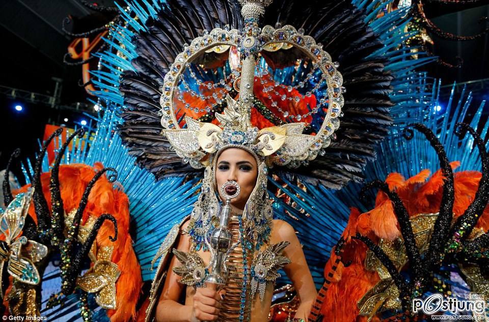 Queen of Santa Cruz shows 2014
