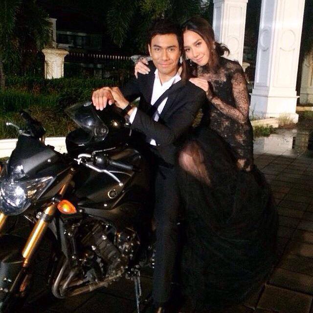 โชว์ผิวหน้าสดจริงๆก่อนจะขายครีมตัวเอง ใสปิ๊งเว่อร์!!