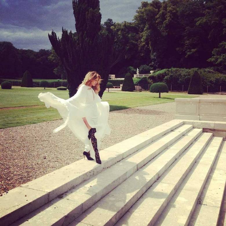 Jennifer Lopez @ Elle UK October 2014