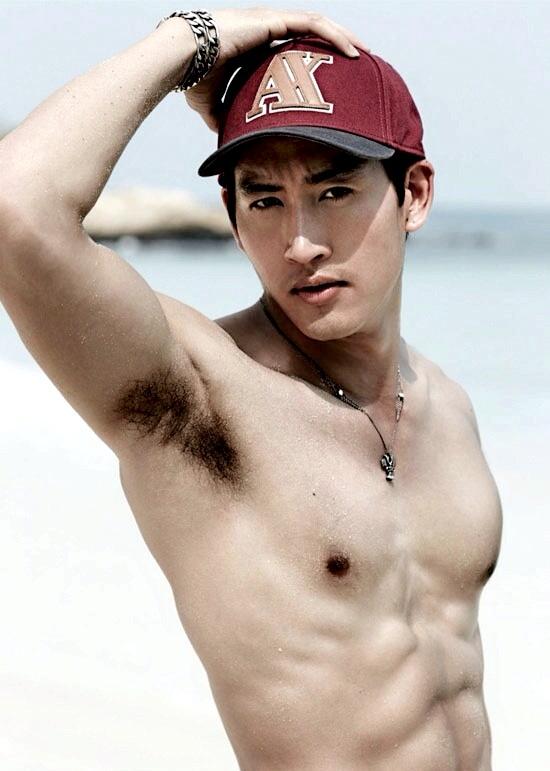 ไนกี้ นิธิดล ป้อมสุวรรณ