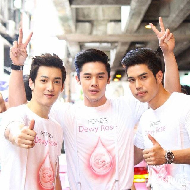 นาย TONG
