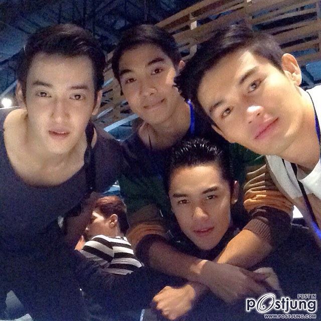 นาย TONG