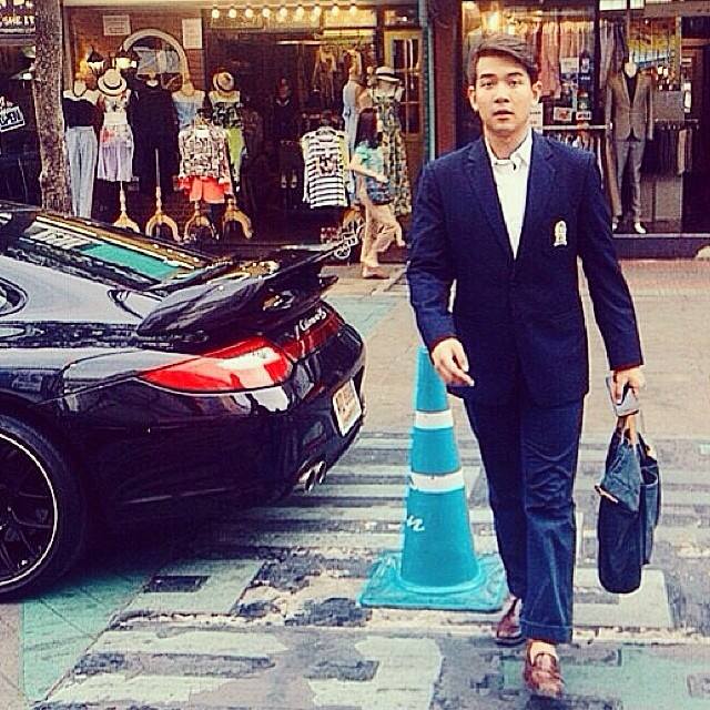 ซูซาน วรรณธนชัย สมสวัสดิ์ no.10 Cleo bachelor  2014