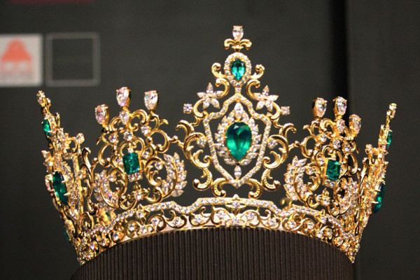 มงกฎ ที่สวยที่สุดในไทย ณ ตอนนี้  Miss Grand International