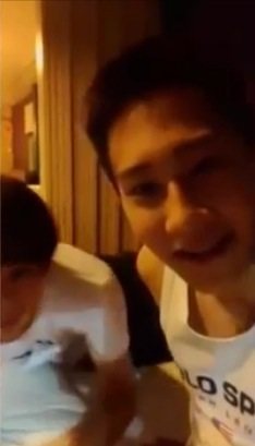สองคนน่ารักดี