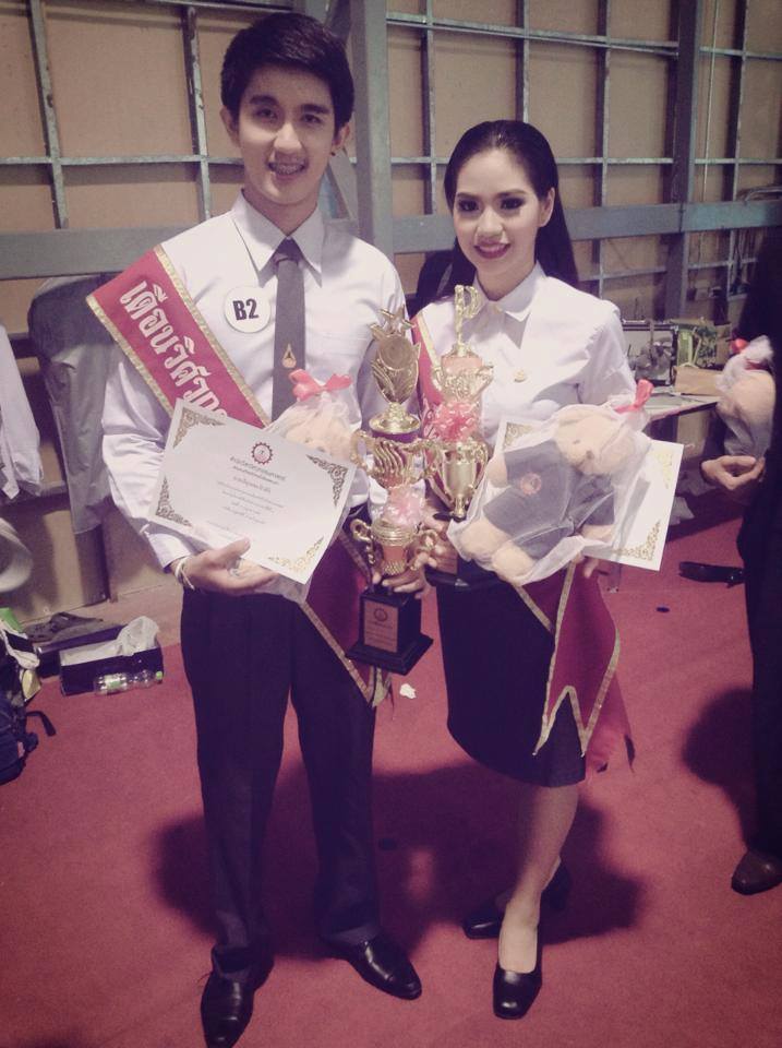 นายปัญจพล ผิวศิริ (โอห์ม) นางสาวสิรภัทร พิรุณทอง (อิงค์)