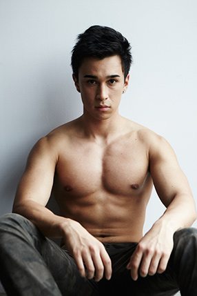 1ใน6 จาก50หนุ่มโสดในฝัน Cleo 2014 : No. 7 อเล็กซิส สโตซิก (อเล็กซิส)