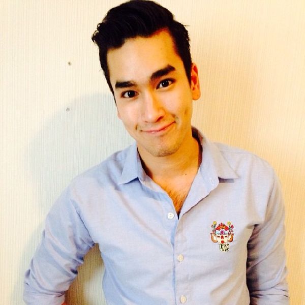 ชาวเน็ตแฉ "ณเดชน์"  ออกอิเวนท์แทบทุกวัน แต่ได้เกียรตินิยม