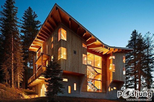 Amazing Modern Vacation Home