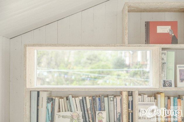Contemporary Writing Shed Hidden In Urban Environment
