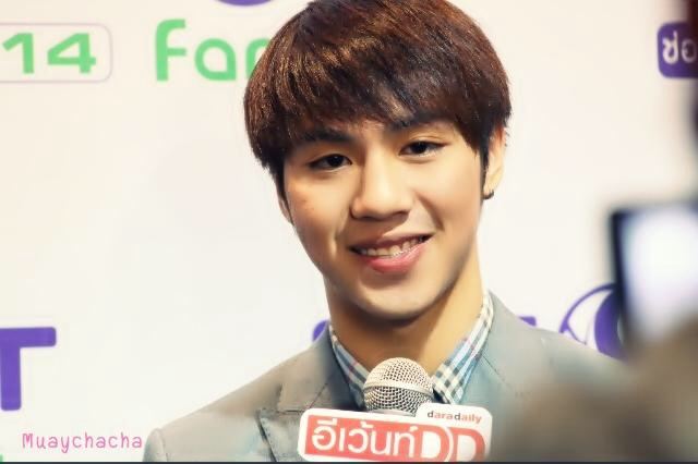 พี่ไวท์ งานMCOTFAMILY