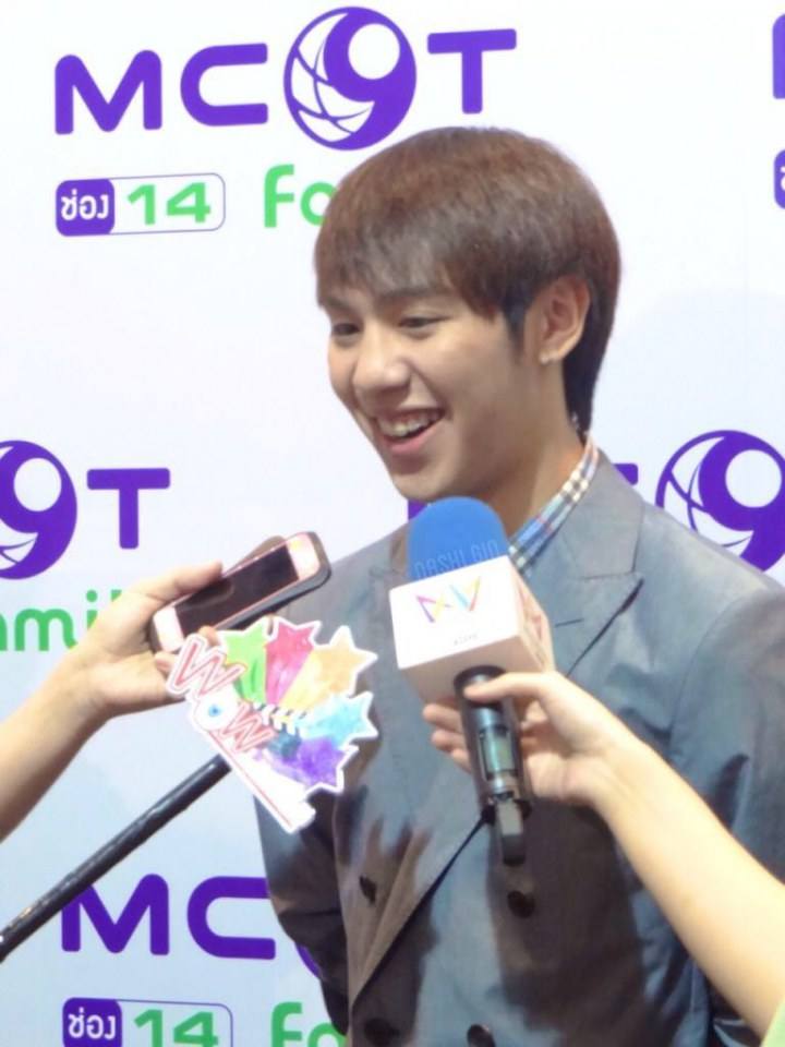 พี่ไวท์ งานMCOTFAMILY