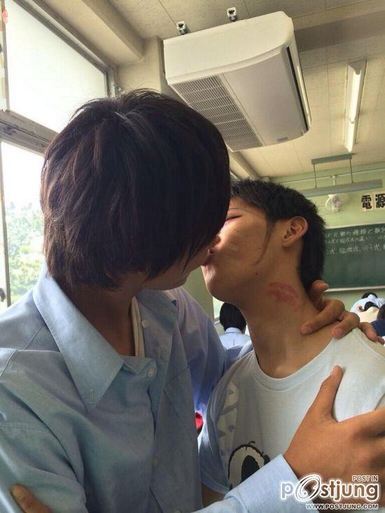 จูบกันฟินๆ