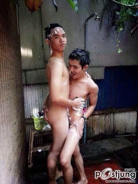 จูบกันฟินๆ
