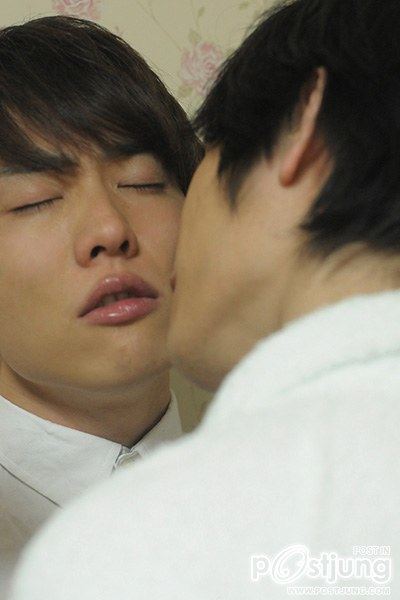 จูบกันฟินๆ
