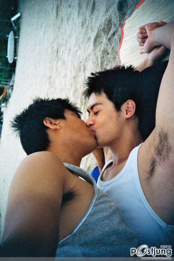 จูบกันฟินๆ