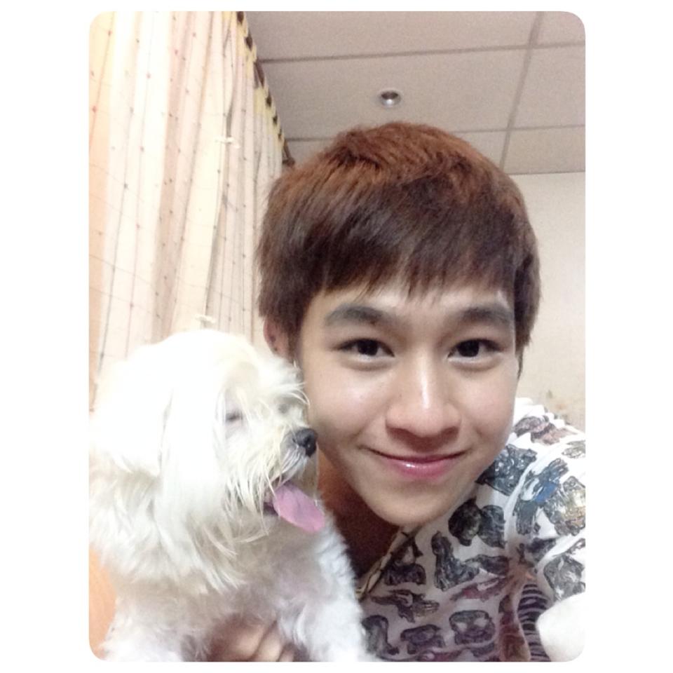 ฟลุ๊ค พงศธร