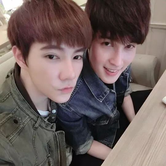 คู่เกย์ โบ๊ท-นิวเยียร์