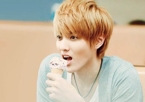 Kris Exo who left Exo