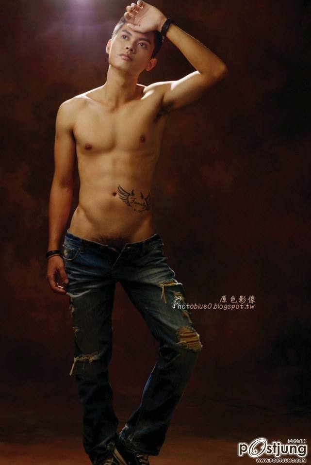 หนุ่มตี๋ GINO2