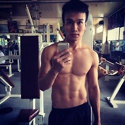 ถอดโชว์เรือนร่าง 606