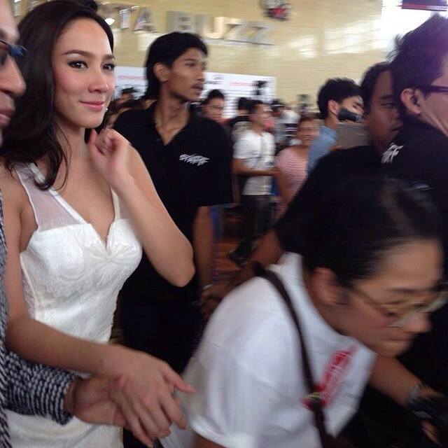 ซุปตาร์ขวัญใจมหาชน สวยน่ารักทุกทวงท่าจริงๆ ไม่ว่าจะท่าไหน!!