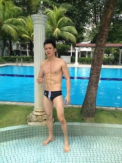 ถอดโชว์เรือนร่าง 608