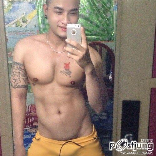 ถอดโชว์เรือนร่าง 610