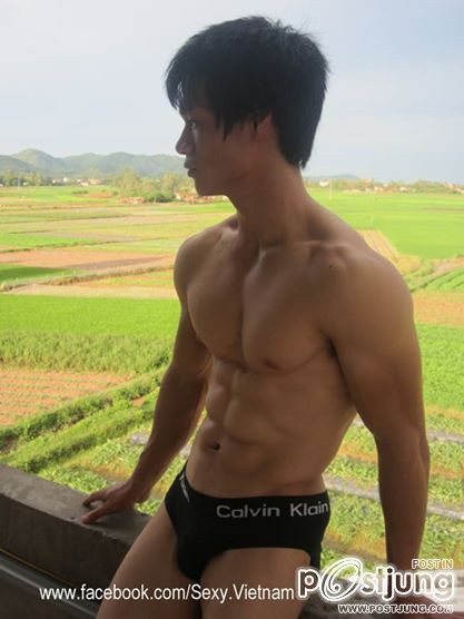 ถอดโชว์เรือนร่าง 612
