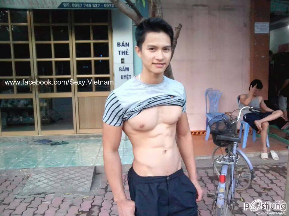 ถอดโชว์เรือนร่าง 612