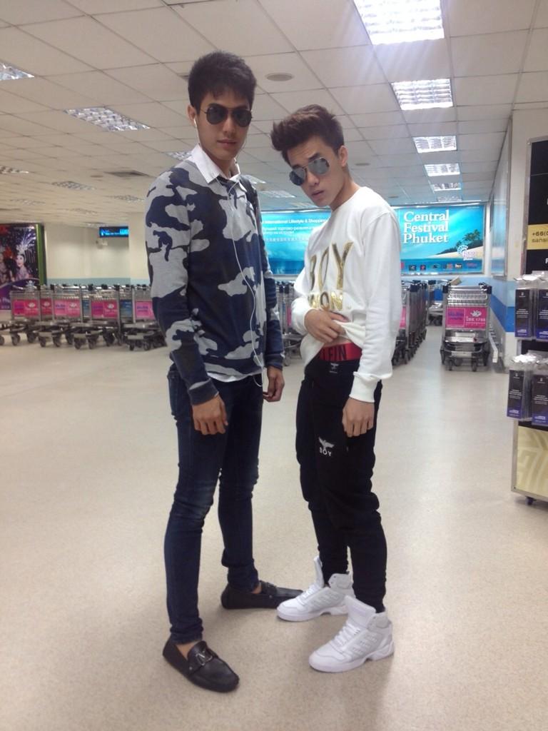 แอบดู ก่อนเข้านอน