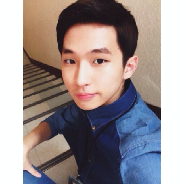 แอบดู ก่อนเข้านอน