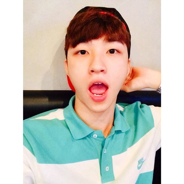 แอบดู ก่อนเข้านอน