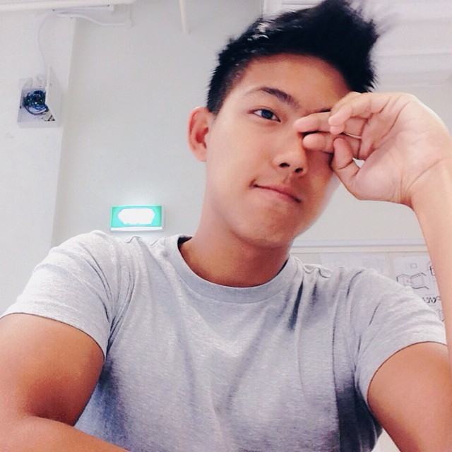 แอบดู ก่อนเข้านอน