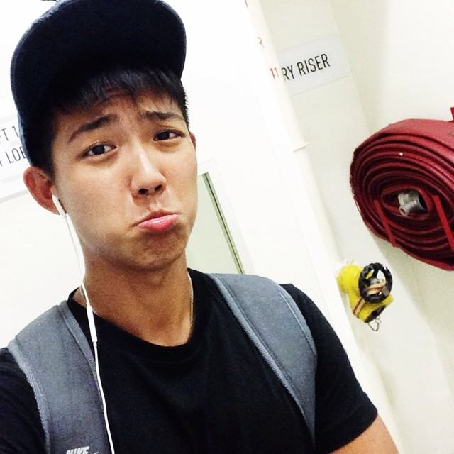แอบดู ก่อนเข้านอน