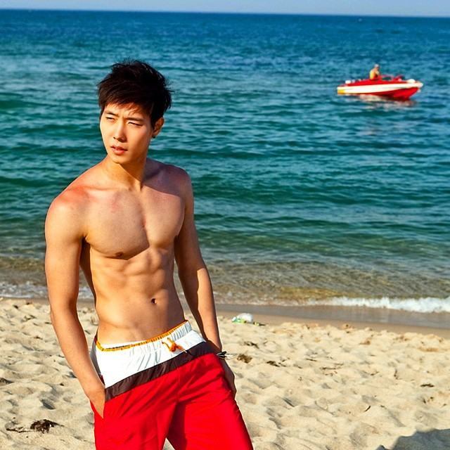 แอบดู ก่อนเข้านอน