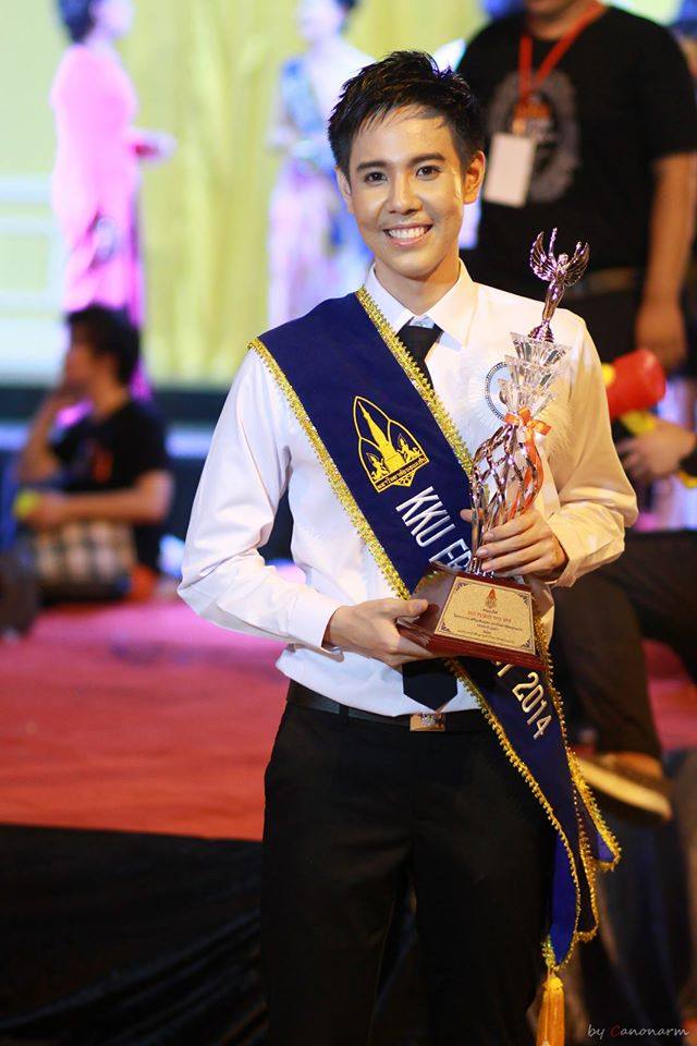เดือน - น้องเอม คณะทันตแพทยศาสตร์