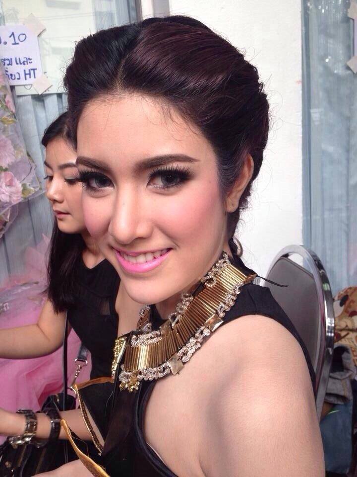 น้องไหมแพร ดาวคณะบริหาร 2014 ม.หอการค้าไทย
