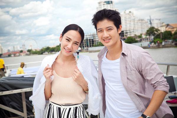 ภาพยนตร์เรื่อง Single Lady เพราะความสัมพันธ์มันซับซ้อน การกลับมาของ "อั้ม พัชราภา"